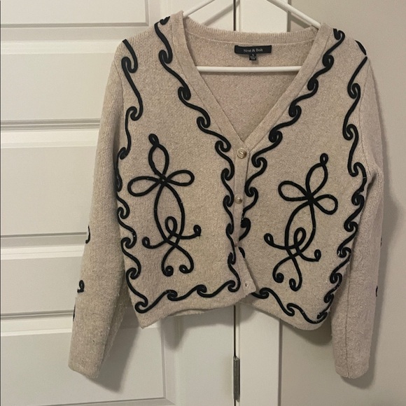 Strut & Bolt Sweaters - Elegant Beige and Black Embroidered Cardigan